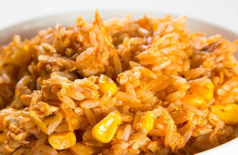 arroz com frango desfiado