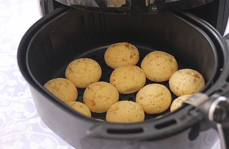 pao de queijo congelado na airfryer