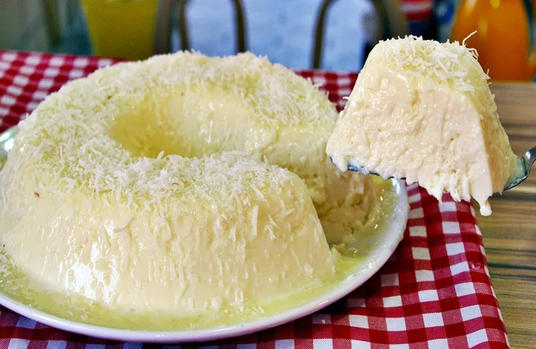 pudim de coco de geladeira