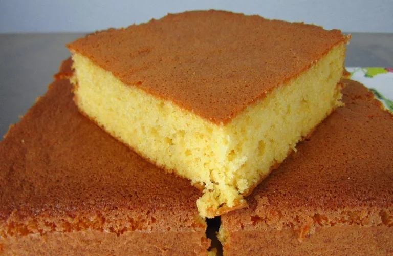 bolo de fubá da fazenda derrete na boca