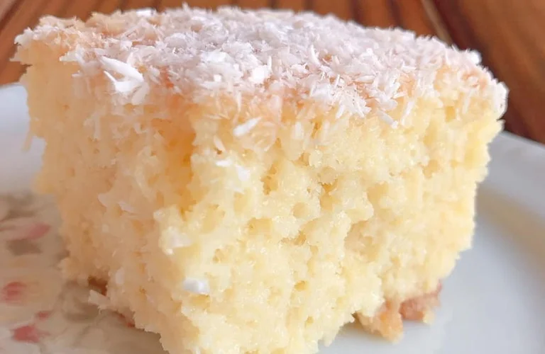 bolo de coco molhadinho