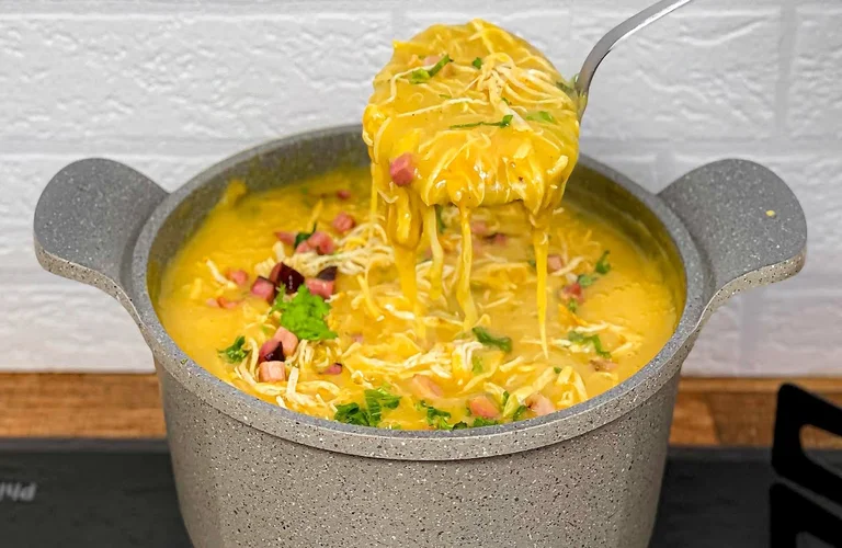 caldo de frango