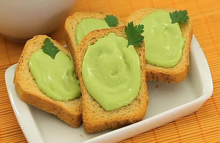 molho verde de alho