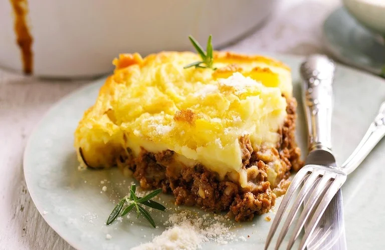escondidinho de carne moída com mandioca