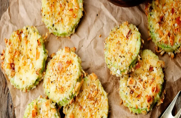 chips de abobrinha com parmesão no forno