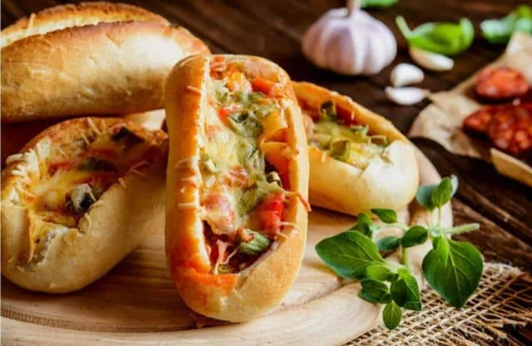 receita de pão com linguiça de forno