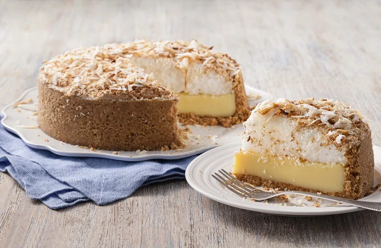 receita de torta de coco cremosa fácil e deliciosa