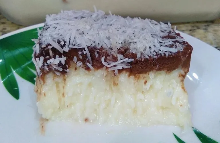 receita de doce de prestígio na travessa
