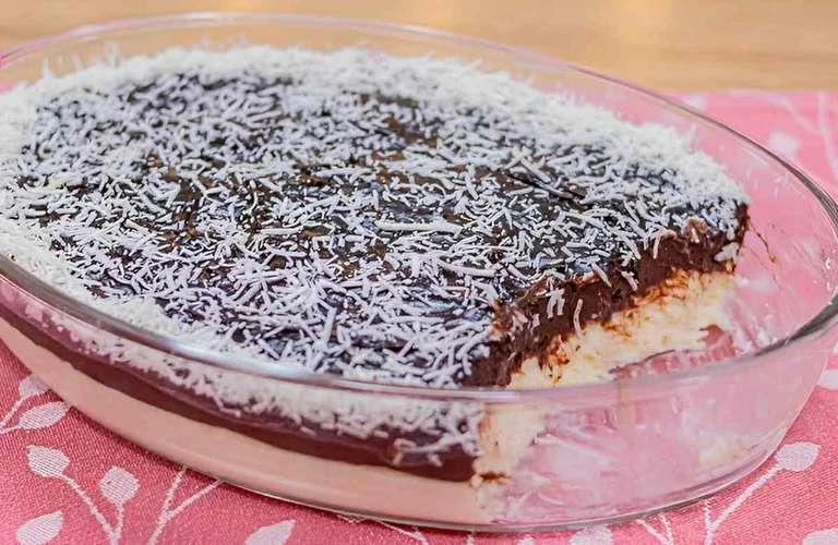 receita de prestígio gelado na travessa