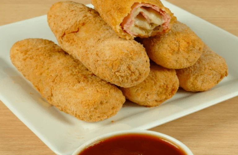 receita de enroladinho prático de presunto e queijo frito no palito