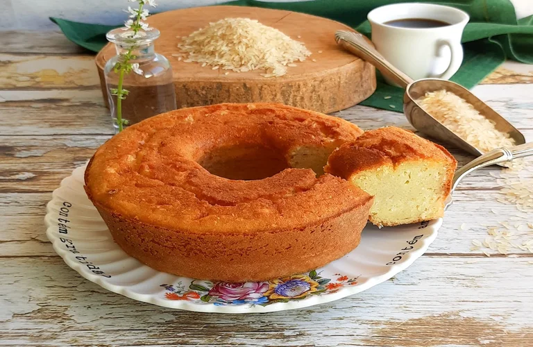 receita de bolo de arroz cozido com raspas de limão