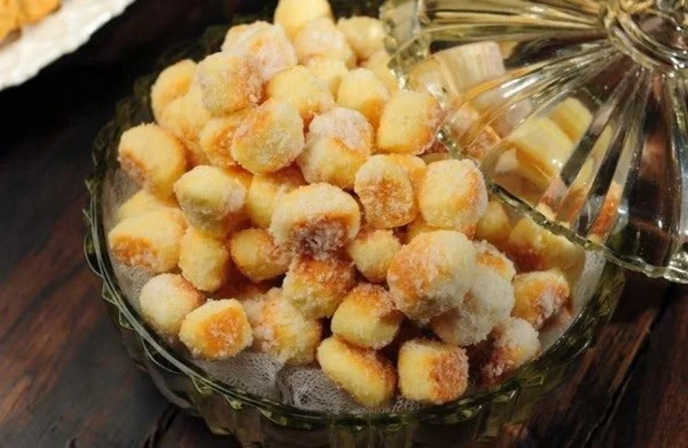 biscoitinhos mineiro feitos em casa